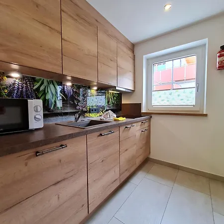 Appartementhotel Zugspitzhof 4*