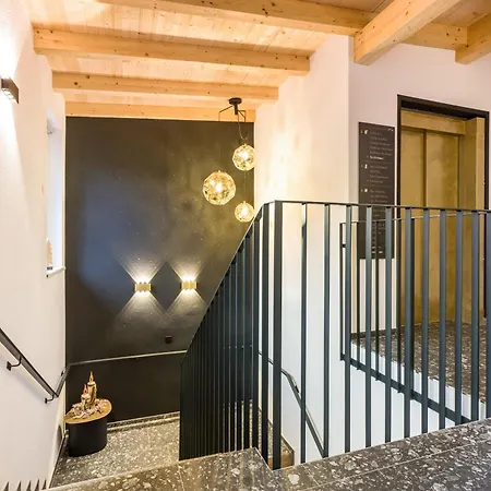 Appartementhotel Zugspitzhof شقة فندقية ايروالد