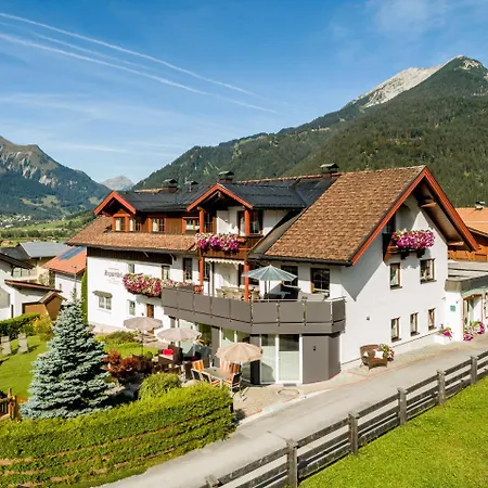 Appartementhotel Zugspitzhof Ehrwald