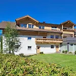 Appartementhotel Zugspitzhof アパートホテル 4*