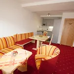 アパートホテル Appartementhotel Zugspitzhof 4*