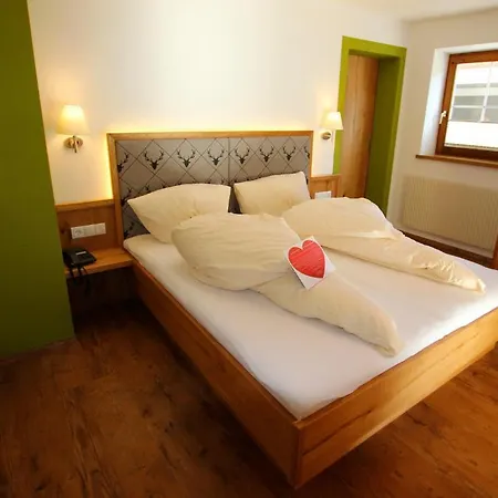 Appartementhotel Zugspitzhof アパートホテル 4*
